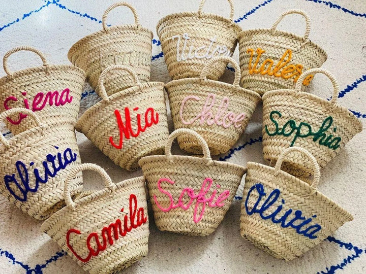 Handwoven Palm Leaf Beach Bag: Personalized Moroccan Basket