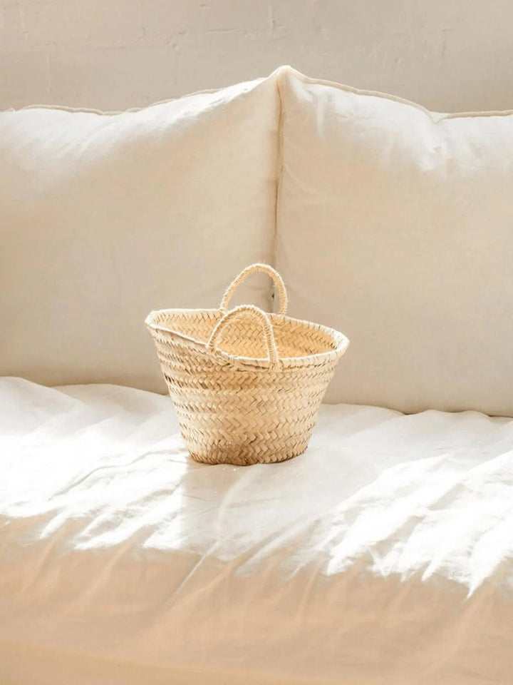 Handwoven Palm Leaf Beach Bag: Personalized Moroccan Basket