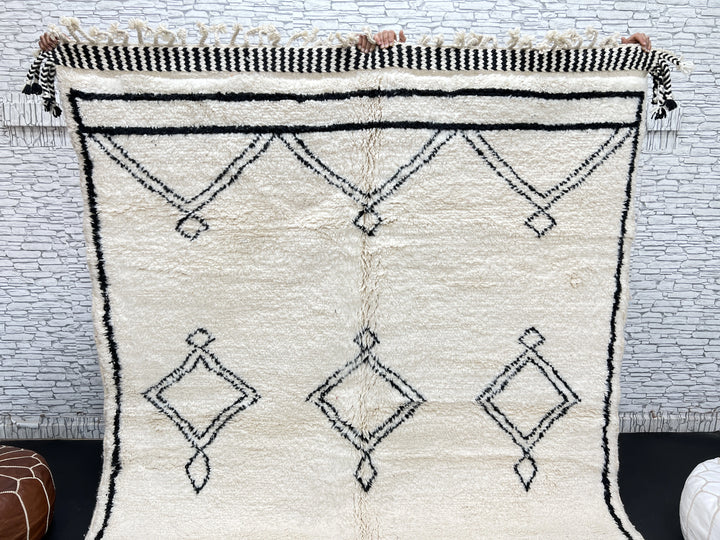 Beni Ourain Moroccan Wool Rug – Black &amp; White