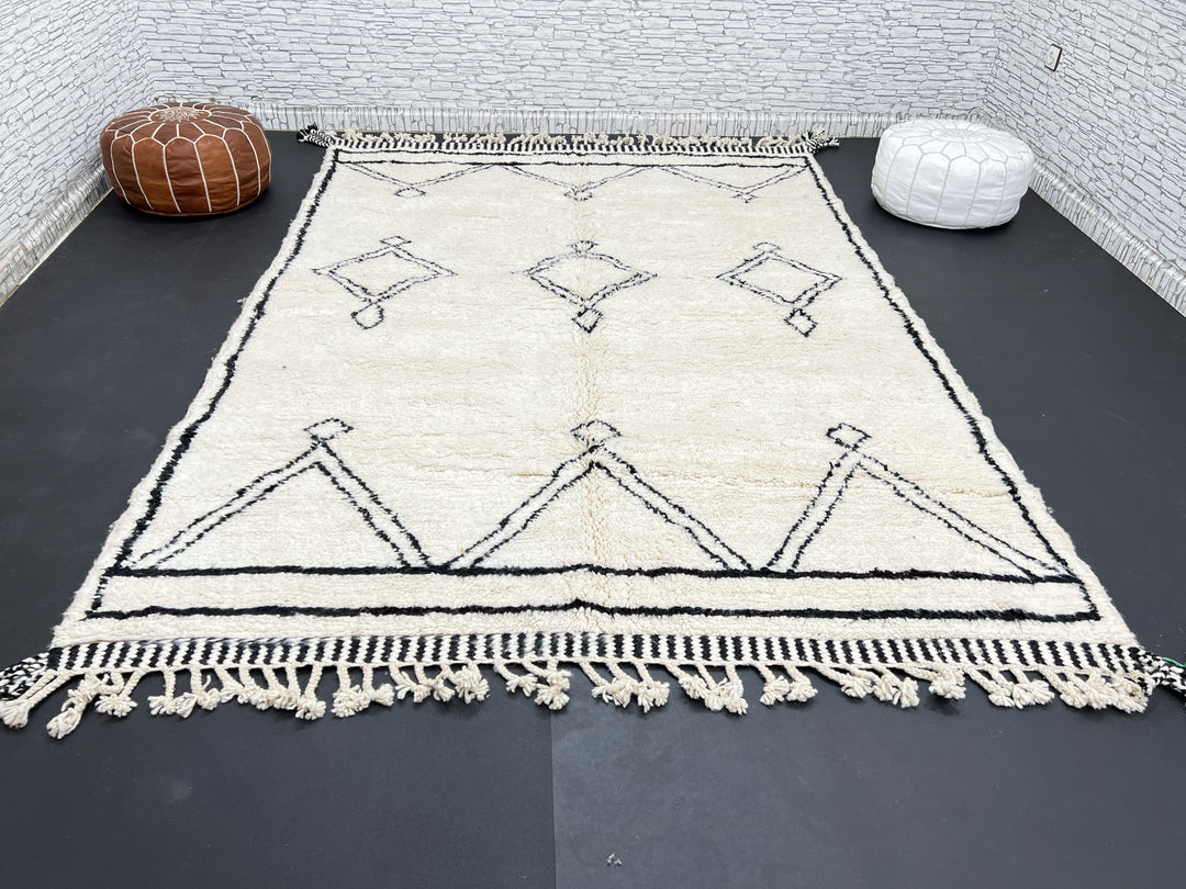 Beni Ourain Moroccan Wool Rug – Black &amp; White