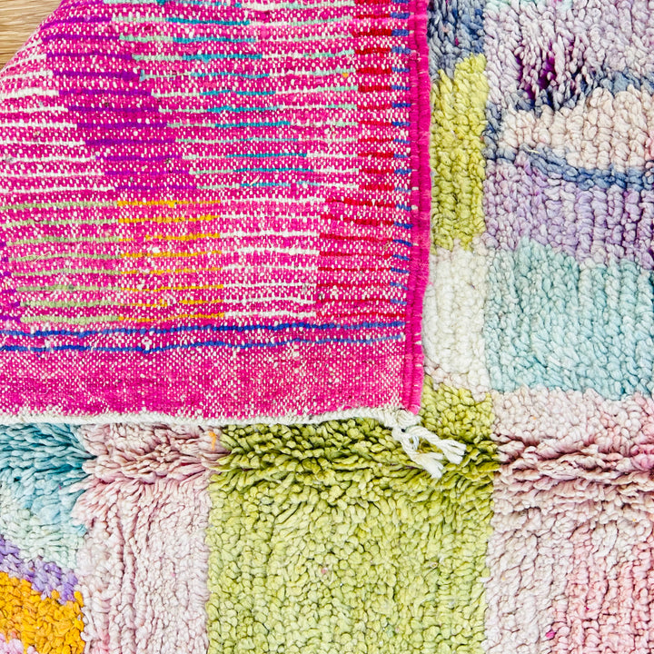 Colorful vintage Moroccan rug with geometric pattern – 243 x 167 cm

