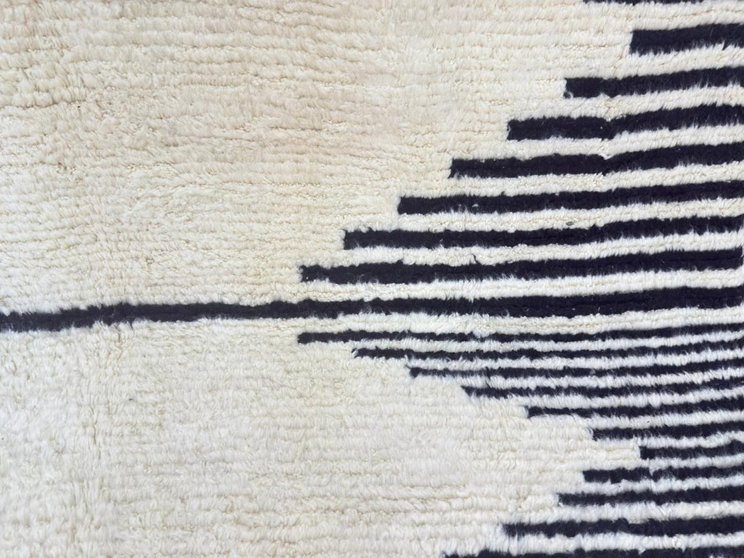 Black and White Moroccan Wool Rug – Striped Berber Design