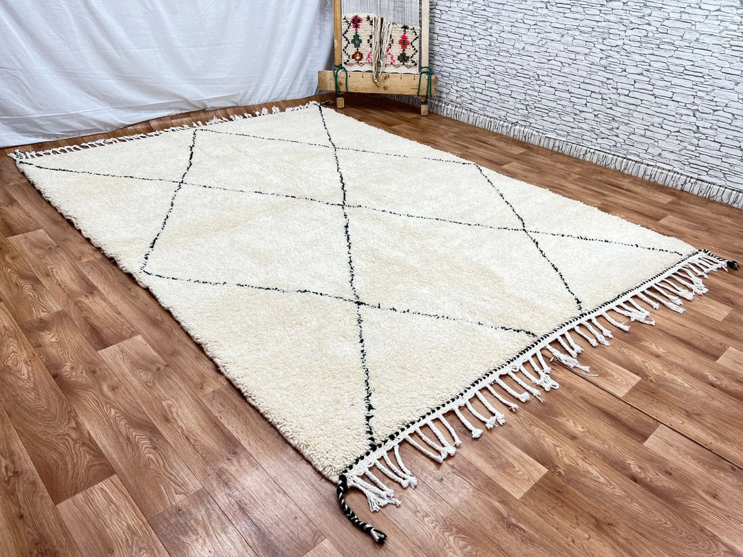 Custom White &amp; Black Moroccan Wool Rug – Handmade