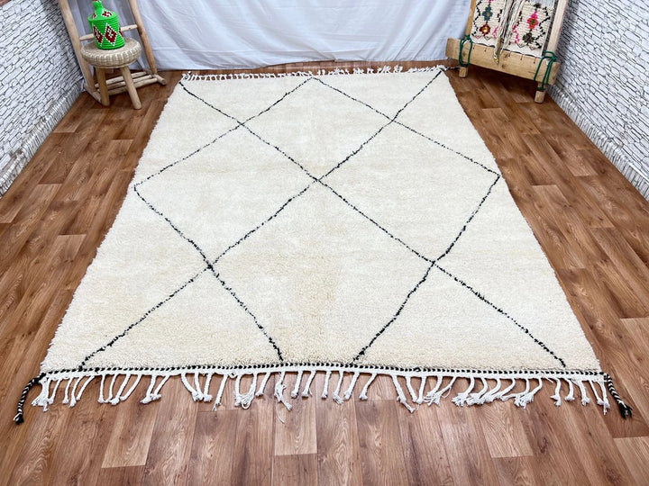 Custom White &amp; Black Moroccan Wool Rug – Handmade