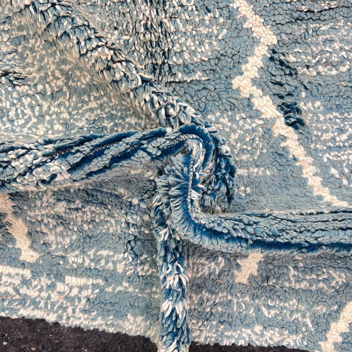 Vintage Moroccan Wool Rug – Blue &amp; Cream Geometric Berber Design 775
