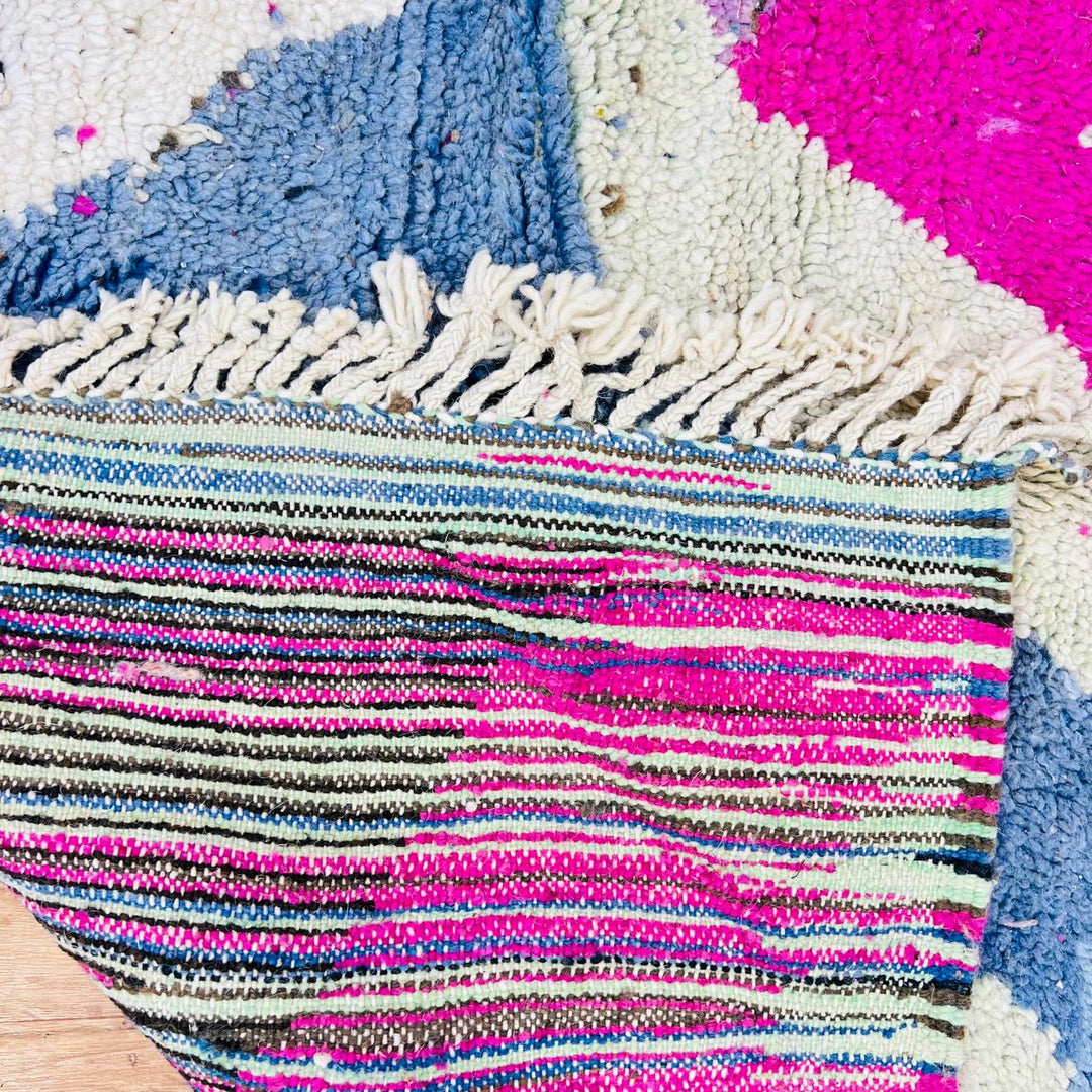 Vintage Moroccan Wool Rug – Geometric Bohemian Handmade Carpet
